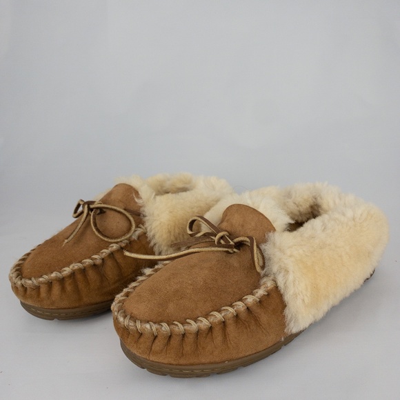 L.L. Bean Shoes - LL Bean Slippers Wicked Good Suede Size 7 Slip On Shearling Moccasins Brown